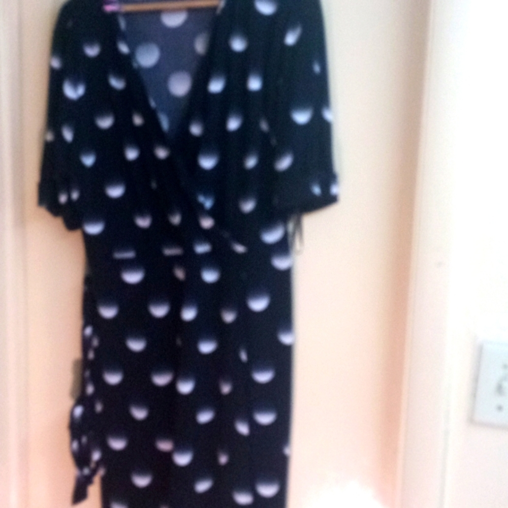 Apt 9 knee length dress